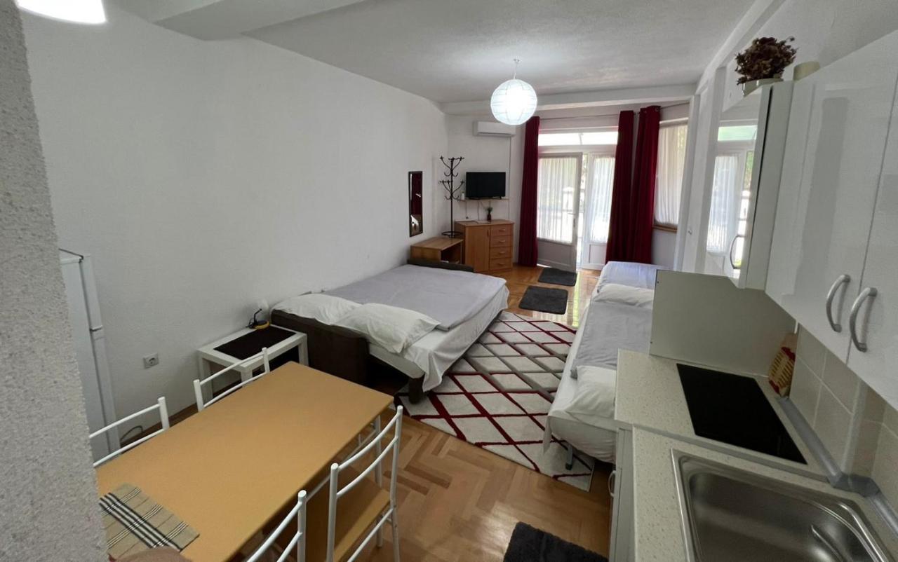 Charming Cozy Apartment Gevgelija Esterno foto